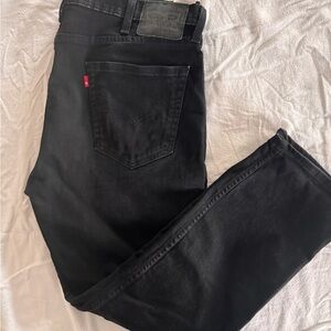 Levi's Men's Classic Black Straight Jeans
